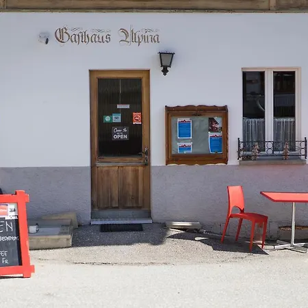 Gaestehaus Alpina In