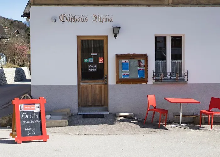 Gaestehaus Alpina In